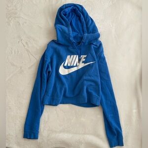 Nike / blue cropped hoodie